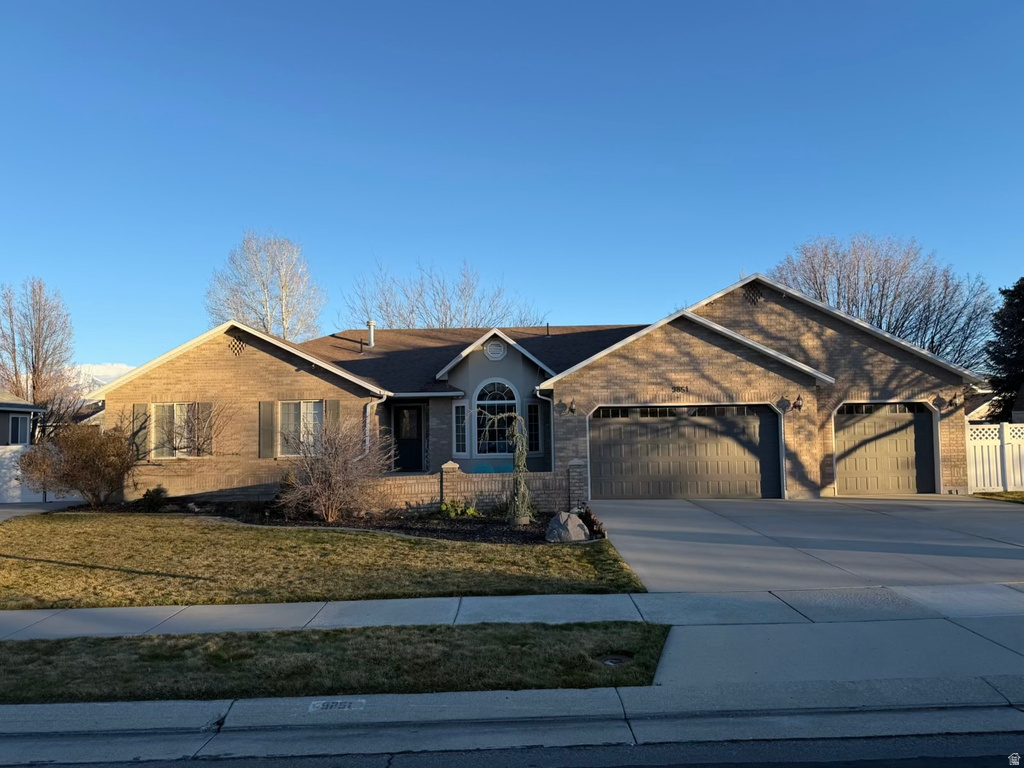 9851 S BIRDIE WAY South Jordan, UT 84009