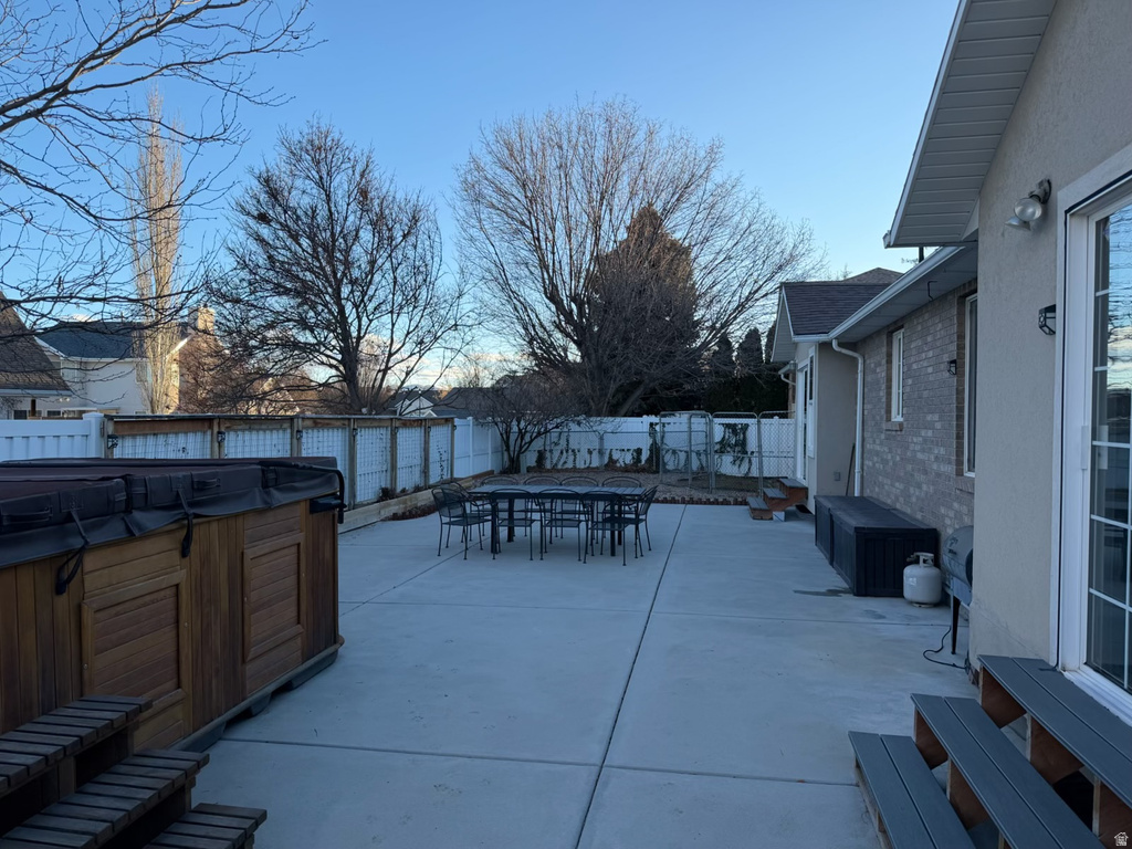 9851 S BIRDIE WAY South Jordan, UT 84009