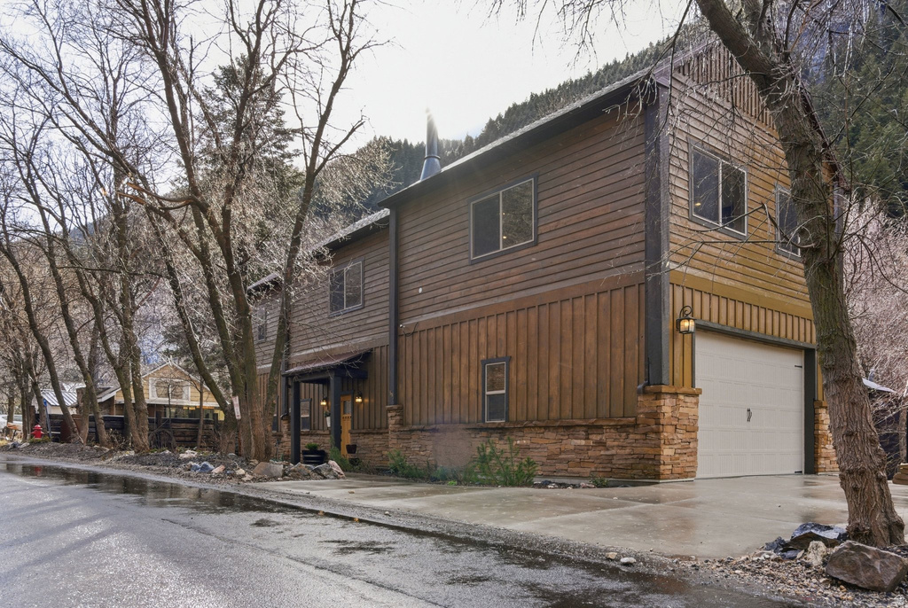 6699 E SOUTHFORK RD Provo, UT 84604