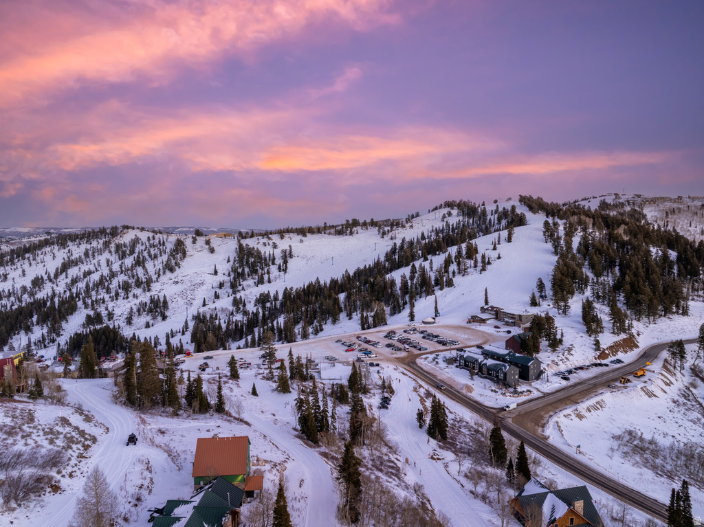 6809 E 6725 N Eden, UT 84310