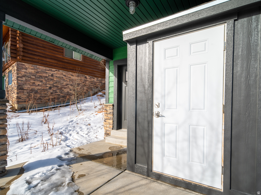 6809 E 6725 N Eden, UT 84310