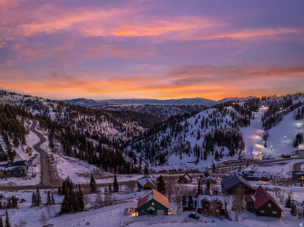 6809 E 6725 N Eden, UT 84310