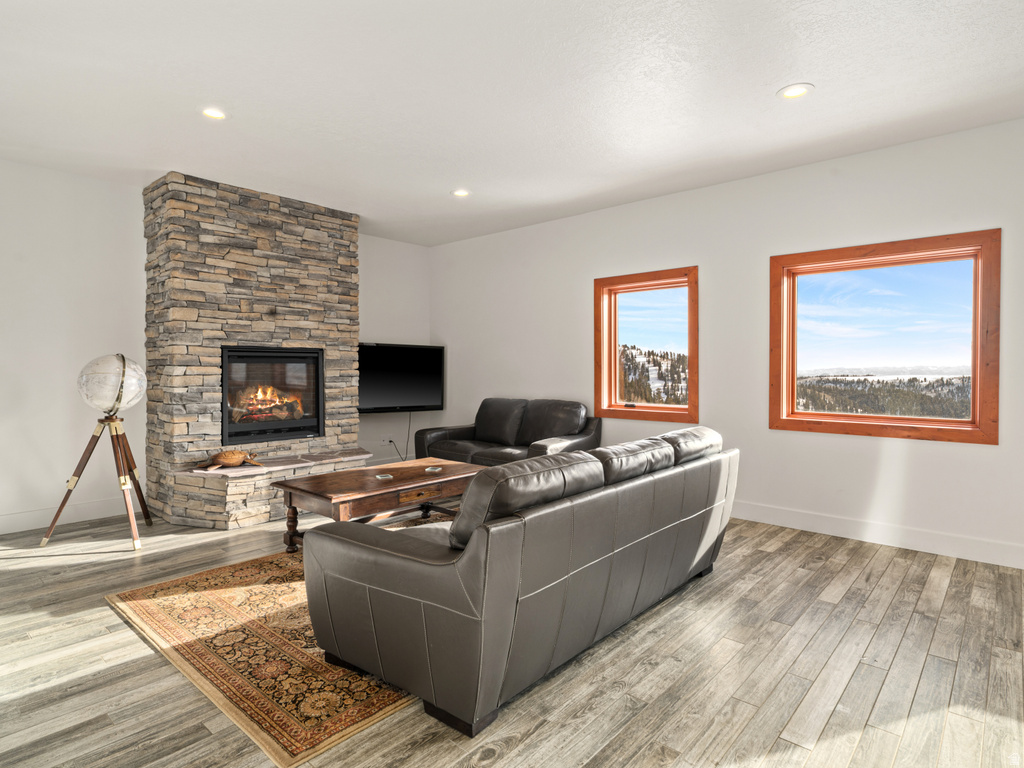 6809 E 6725 N Eden, UT 84310