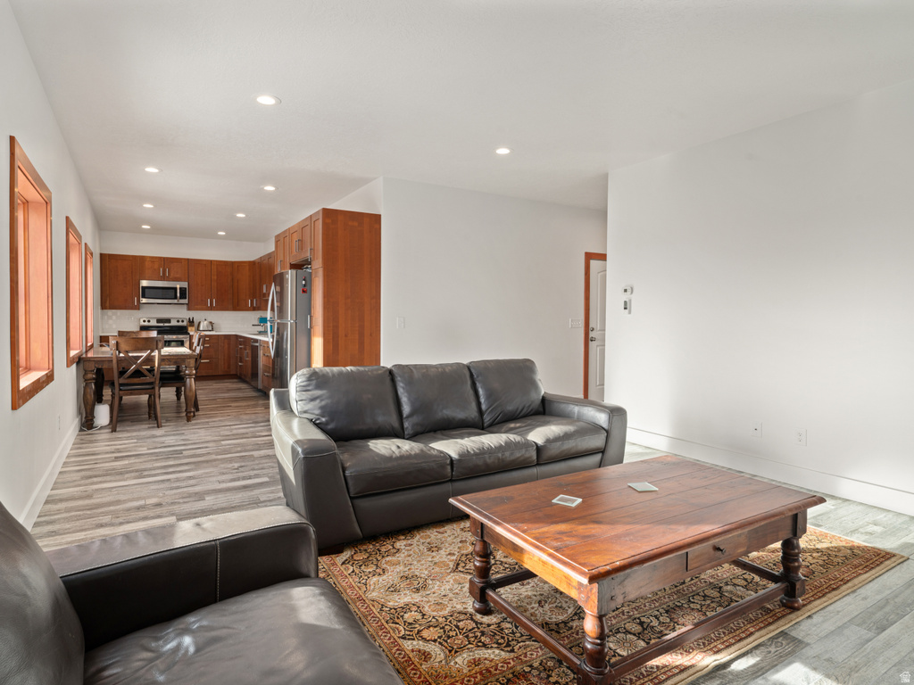 6809 E 6725 N Eden, UT 84310