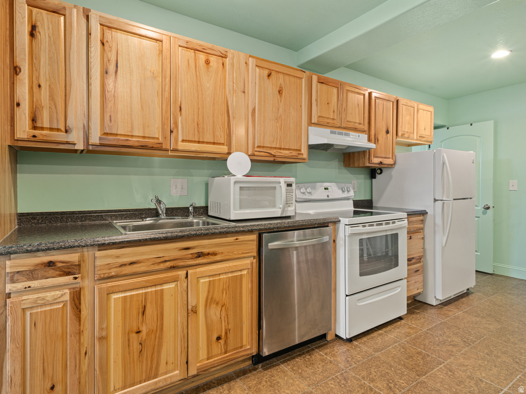 6809 E 6725 N Eden, UT 84310