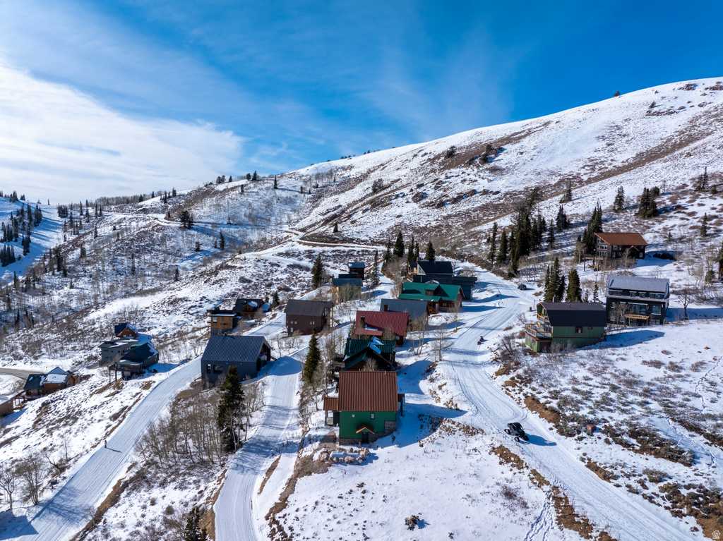 6809 E 6725 N Eden, UT 84310