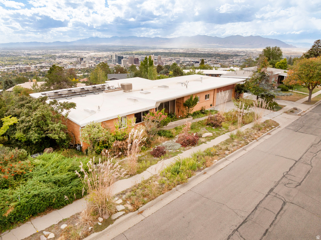 674 E 16TH AVE Salt Lake City, UT 84103