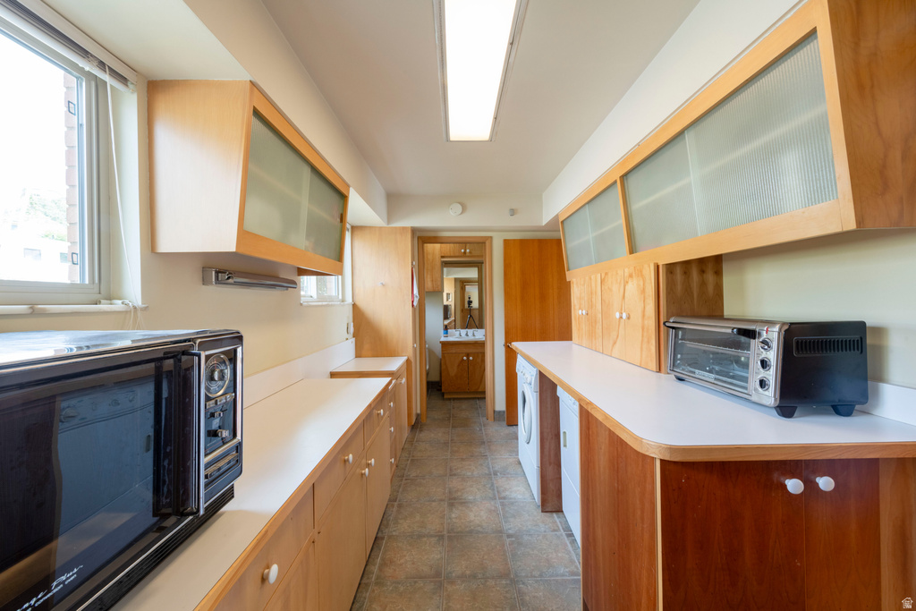 674 E 16TH AVE Salt Lake City, UT 84103