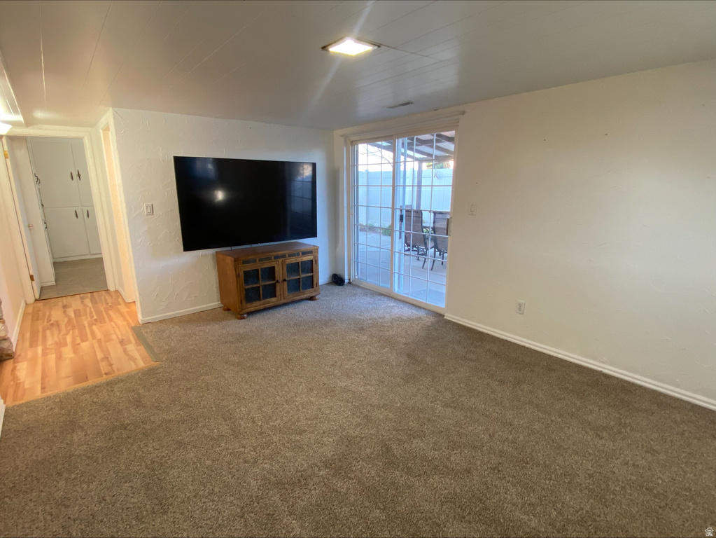 8416 W 3370 S Magna, UT 84044