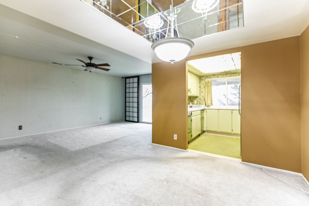 337 PEACH LN Bountiful, UT 84010