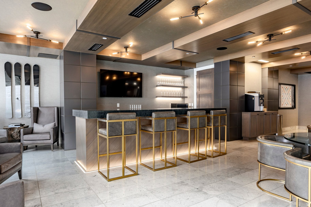 7697 VILLAGE WAY #404 Park City, UT 84060