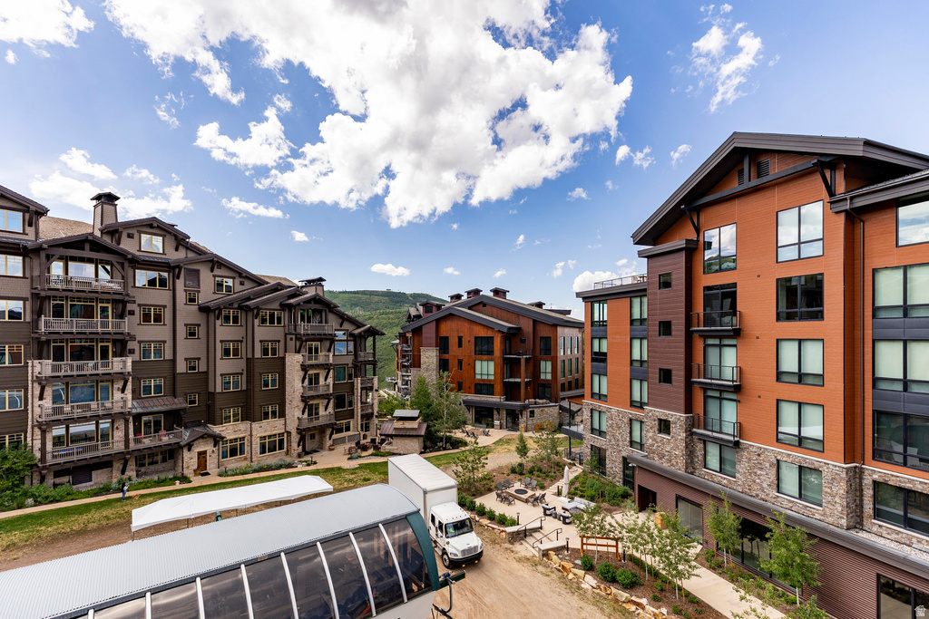 7697 VILLAGE WAY #404 Park City, UT 84060