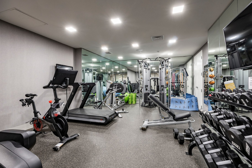 7697 VILLAGE WAY #404 Park City, UT 84060