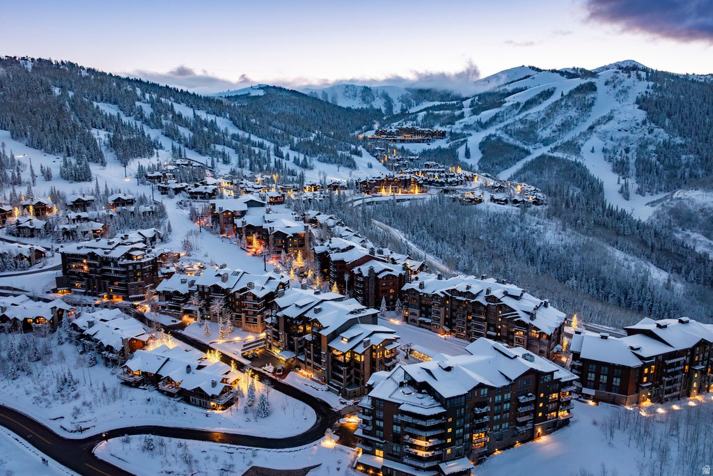 7697 VILLAGE WAY #404 Park City, UT 84060