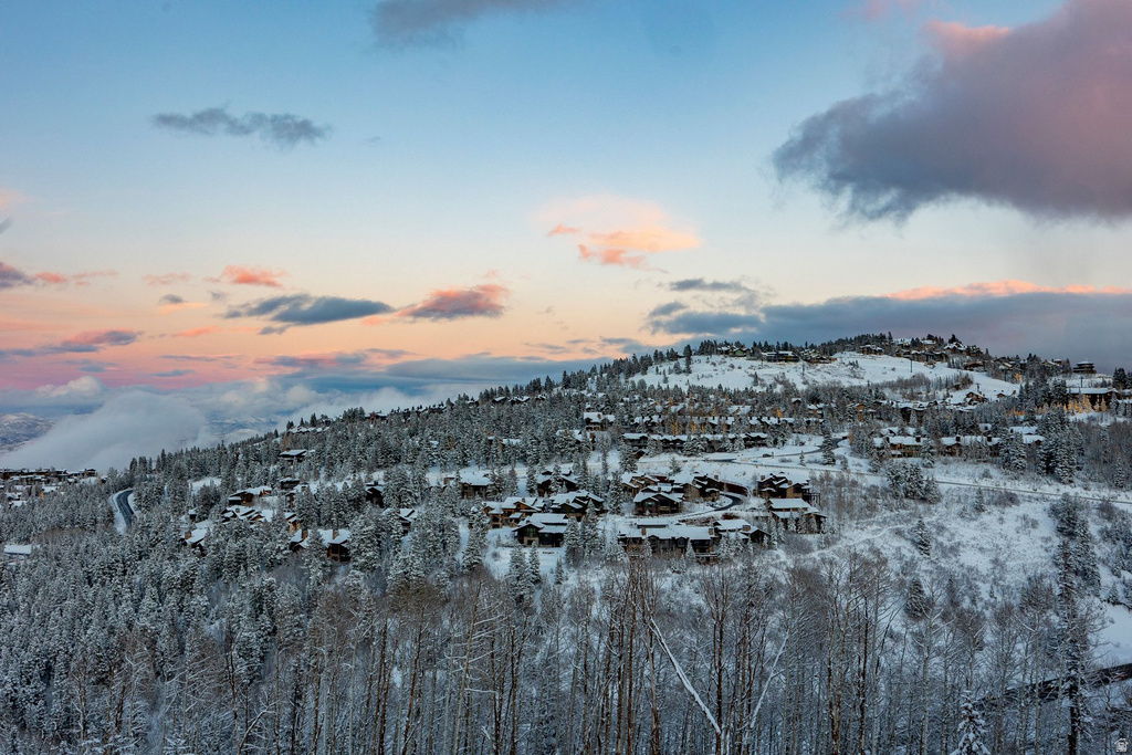 7697 VILLAGE WAY #404 Park City, UT 84060