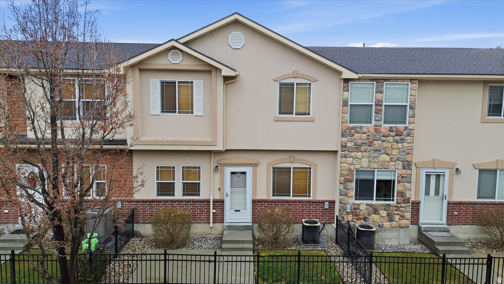 519 W 1570 N #103 Logan, UT 84341