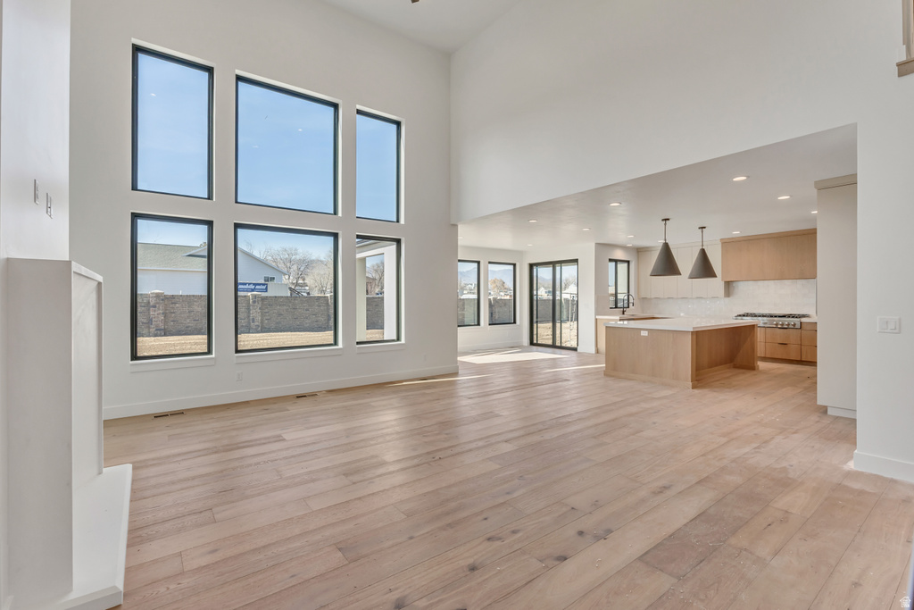 13084 S JJ FARMS LN Herriman, UT 84096