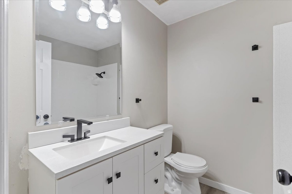 889 S CLOVER CIR Ogden, UT 84404