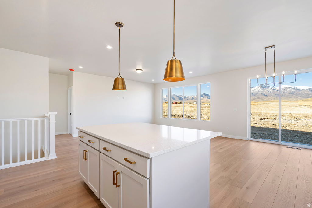 6977 W FARNSWORTH PEAK DR #211 West Jordan, UT 84081