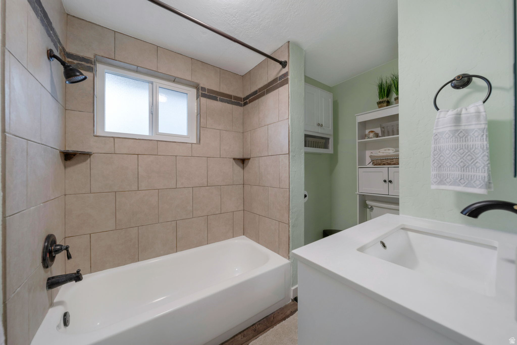 2746 S 9150 W Magna, UT 84044