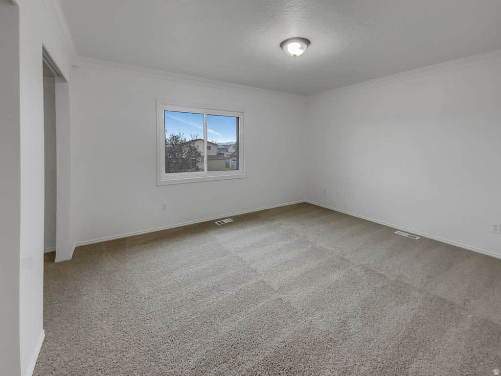 5773 S 3850 W Roy, UT 84067