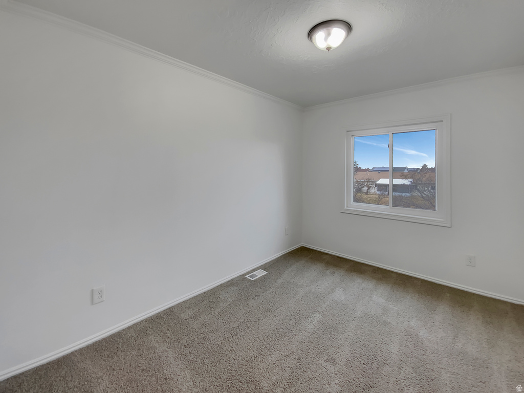 5773 S 3850 W Roy, UT 84067