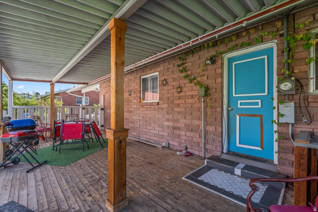 4586 S PORTER South Ogden, UT 84403