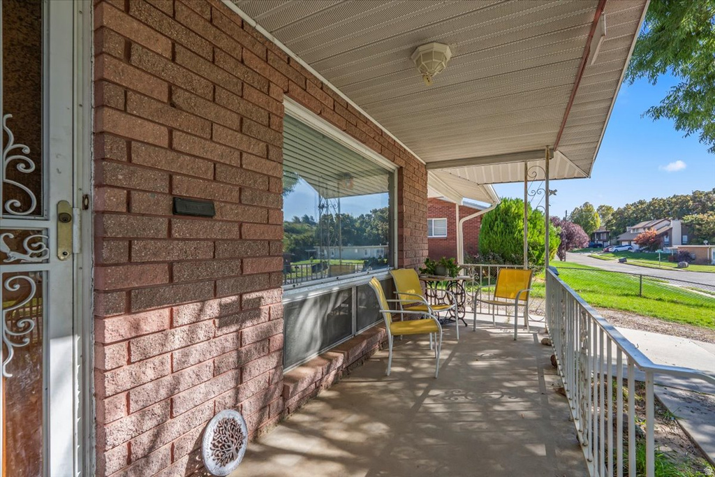 4586 S PORTER South Ogden, UT 84403