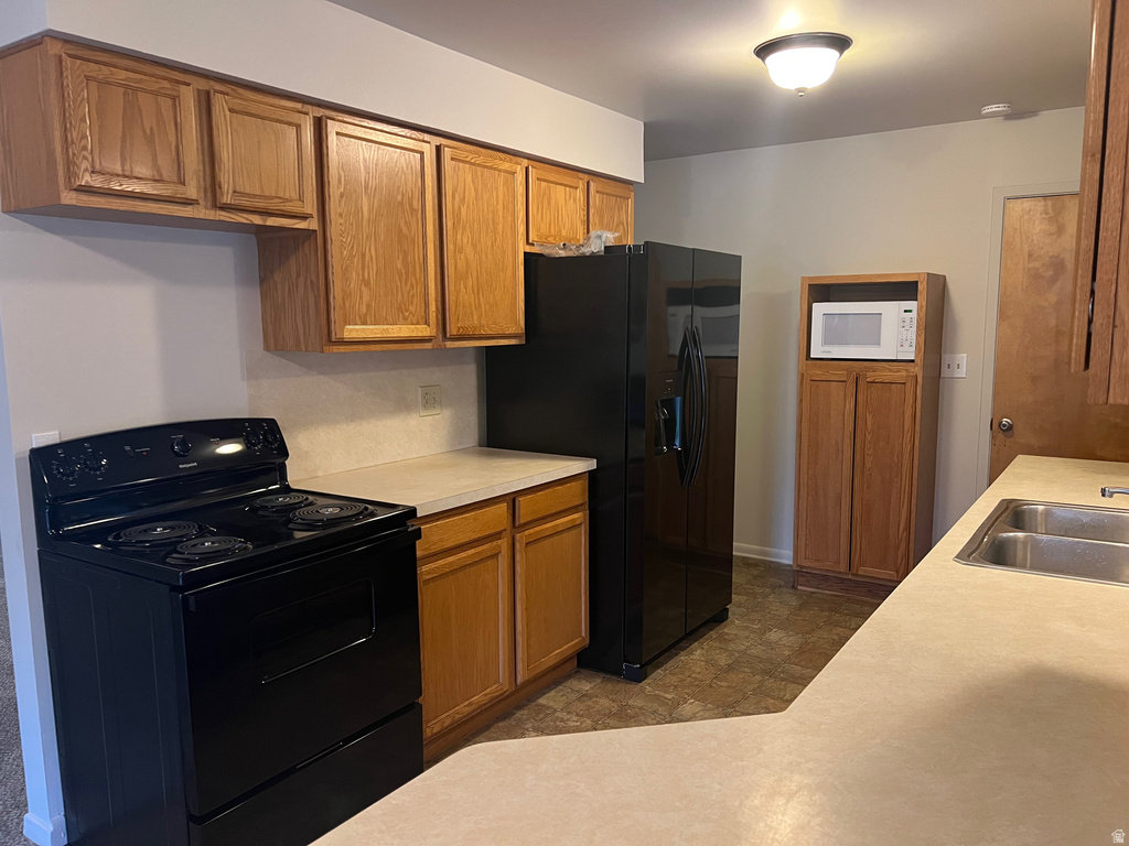 4586 S PORTER South Ogden, UT 84403