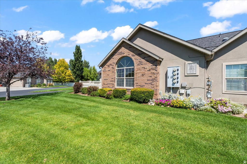 293 S 450 W #B Springville, UT 84663