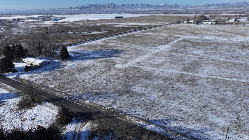 1970 S 600 W Preston, ID 83263