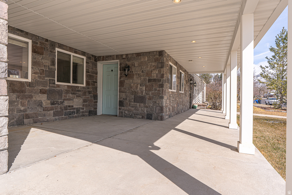 1045 FOX FARM RD Logan, UT 84321