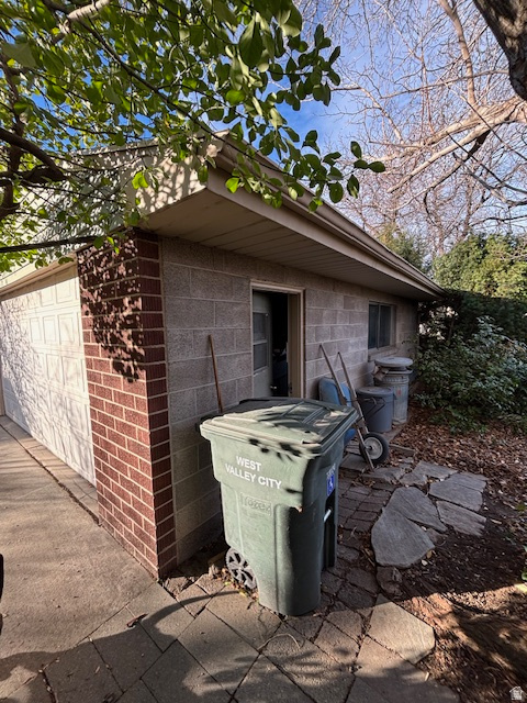 3320 S MAPLE WAY West Valley City, UT 84119