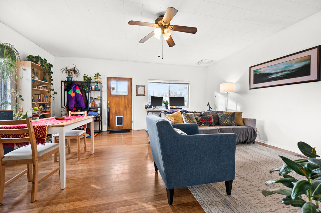 1476 S 300 E Salt Lake City, UT 84115