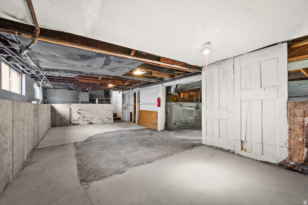 1476 S 300 E Salt Lake City, UT 84115