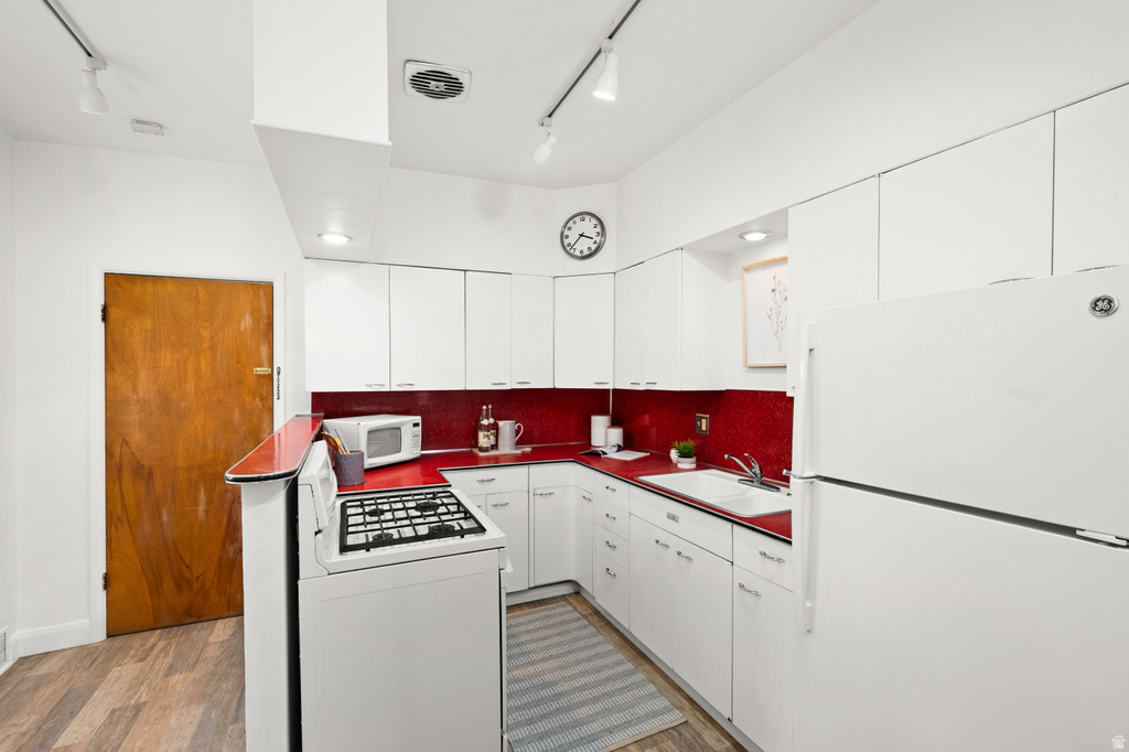 1476 S 300 E Salt Lake City, UT 84115