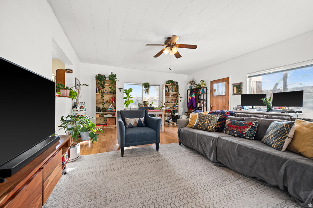 1476 S 300 E Salt Lake City, UT 84115