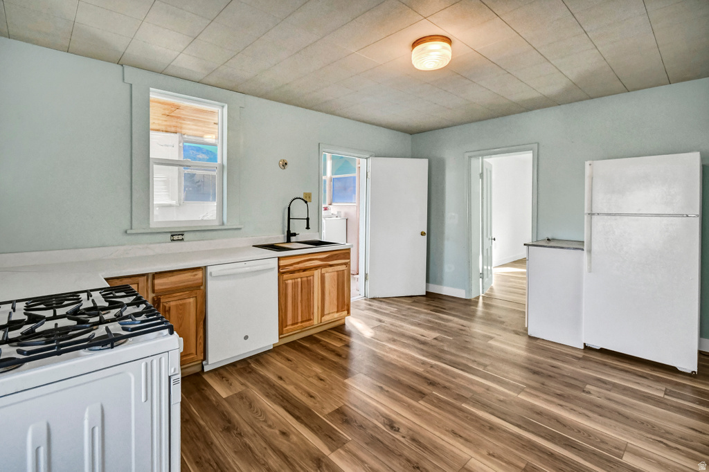 110 N MAIN Glenwood, UT 84730