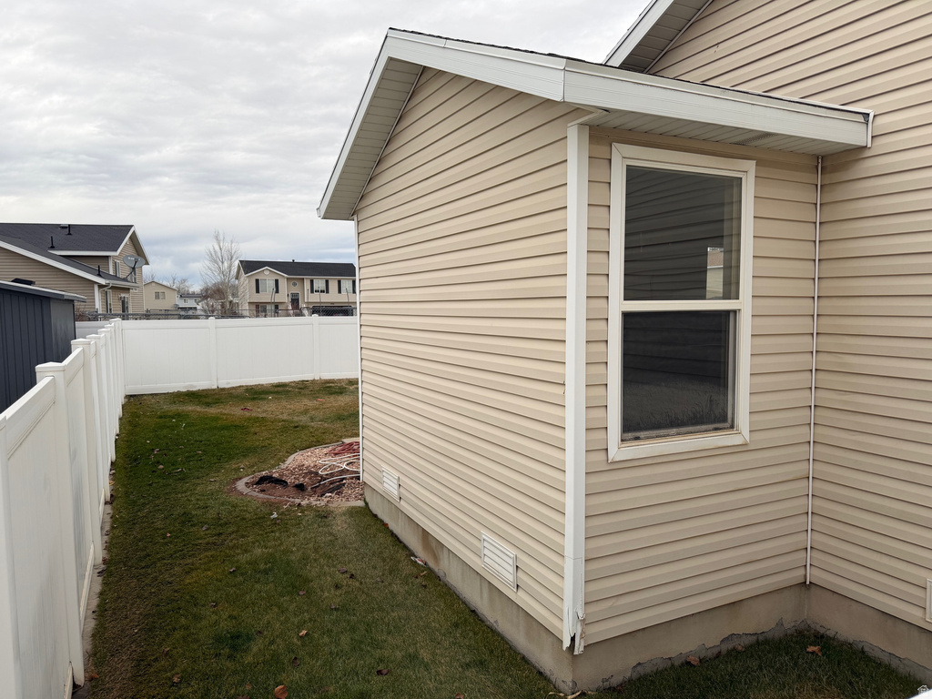 4088 W 5050 S Roy, UT 84067