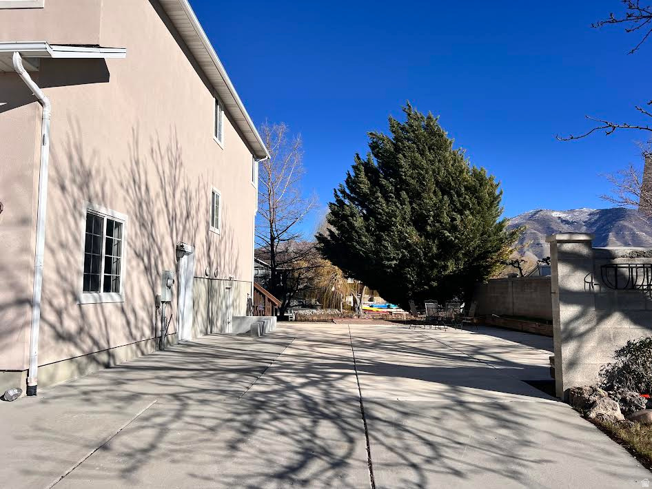 213 LAKEVIEW Stansbury Park, UT 84074