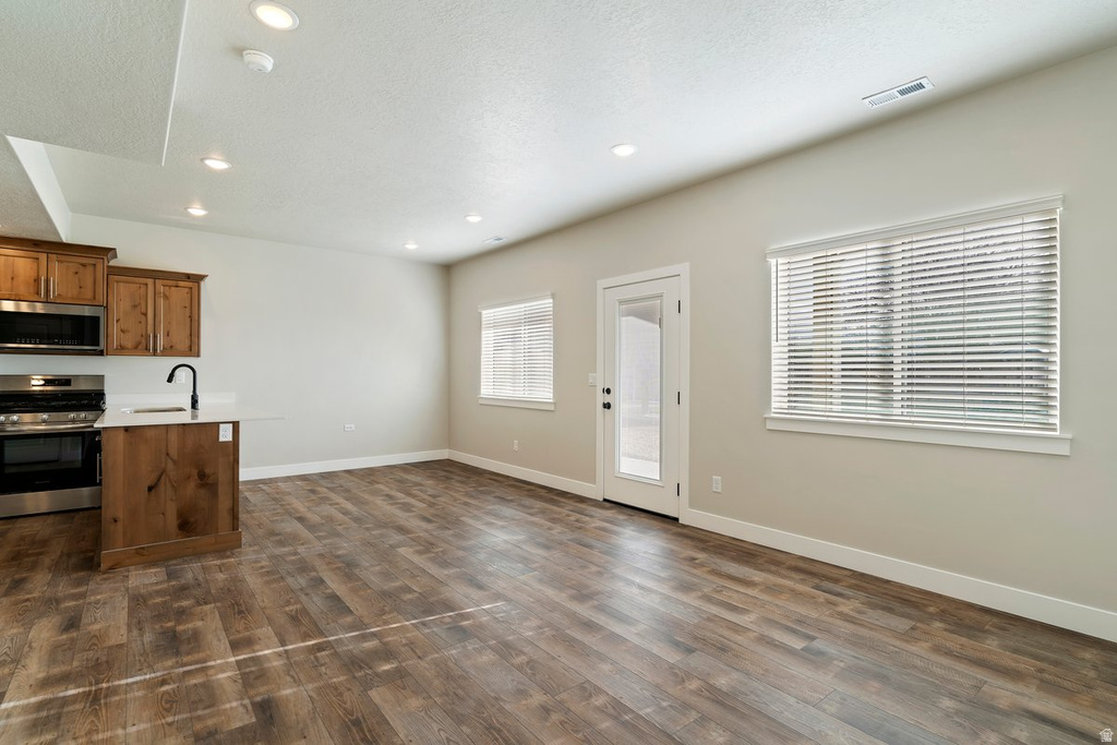 1161 W 325 N Clearfield, UT 84015