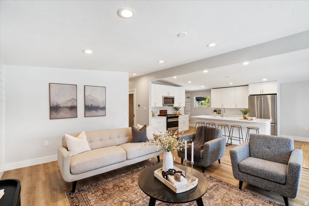 299 E 4000 N Provo, UT 84604