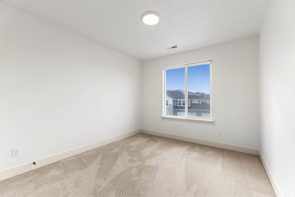 1806 W OLYMPUS DR Saratoga Springs, UT 84045