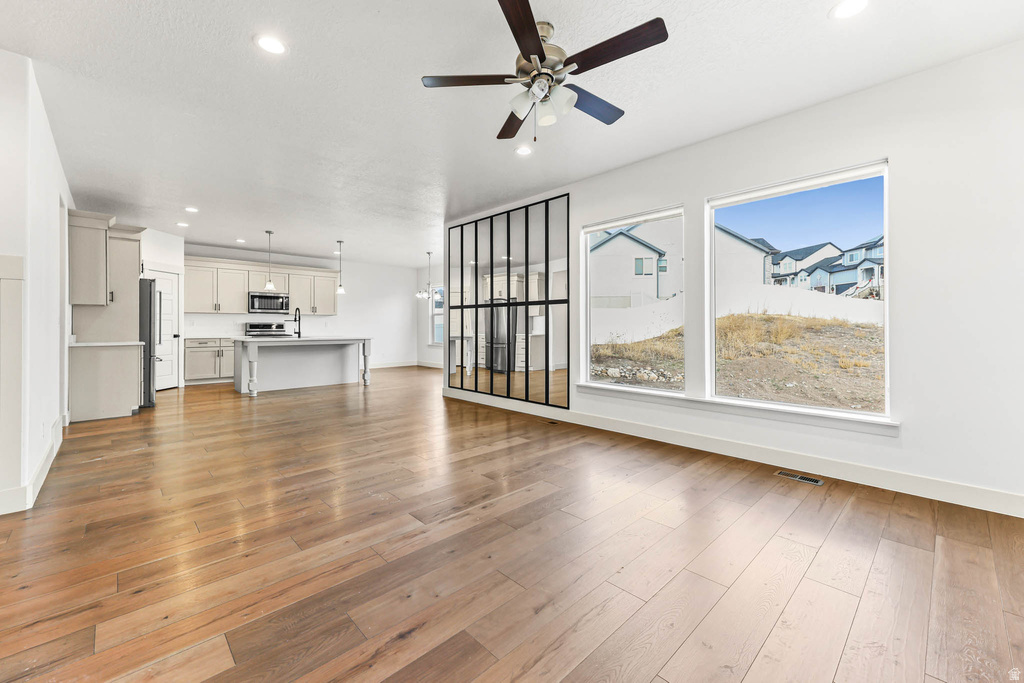 1806 W OLYMPUS DR Saratoga Springs, UT 84045