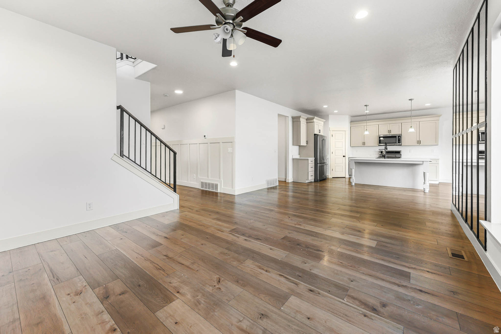 1806 W OLYMPUS DR Saratoga Springs, UT 84045