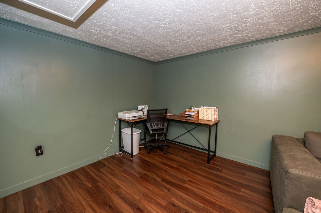 4663 S 200 E Washington Terrace, UT 84405