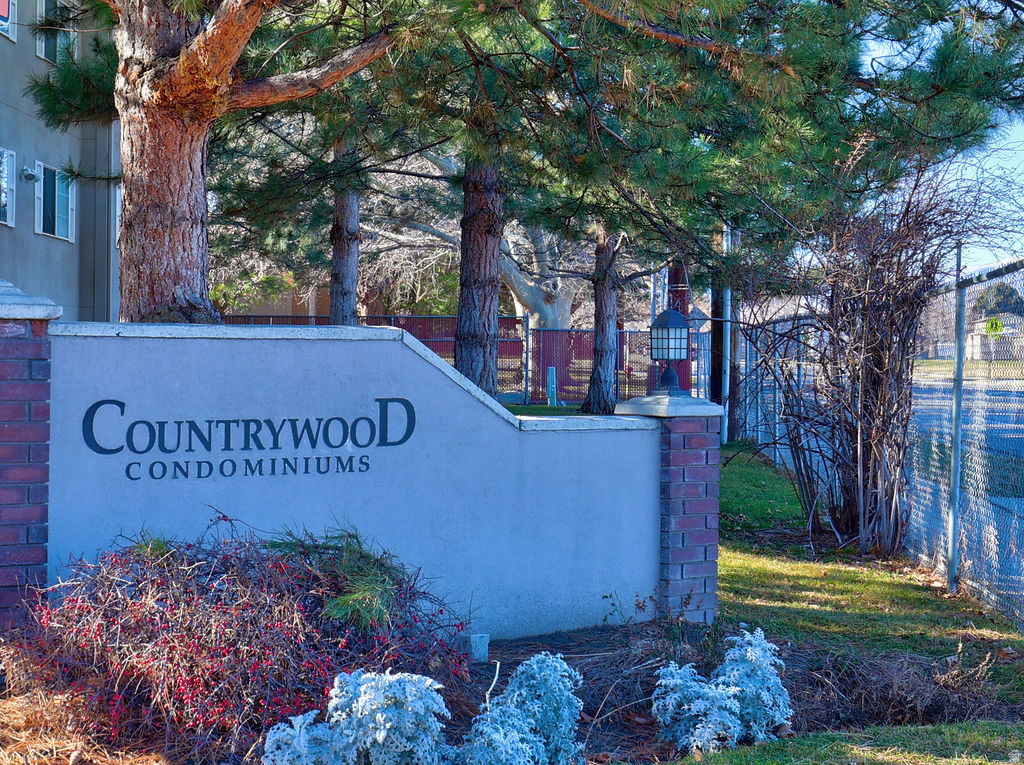 1817 W 7600 BLDG I #201 West Jordan, UT 84084