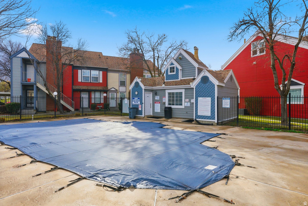 1406 W BEACON HILL DR Taylorsville, UT 84123