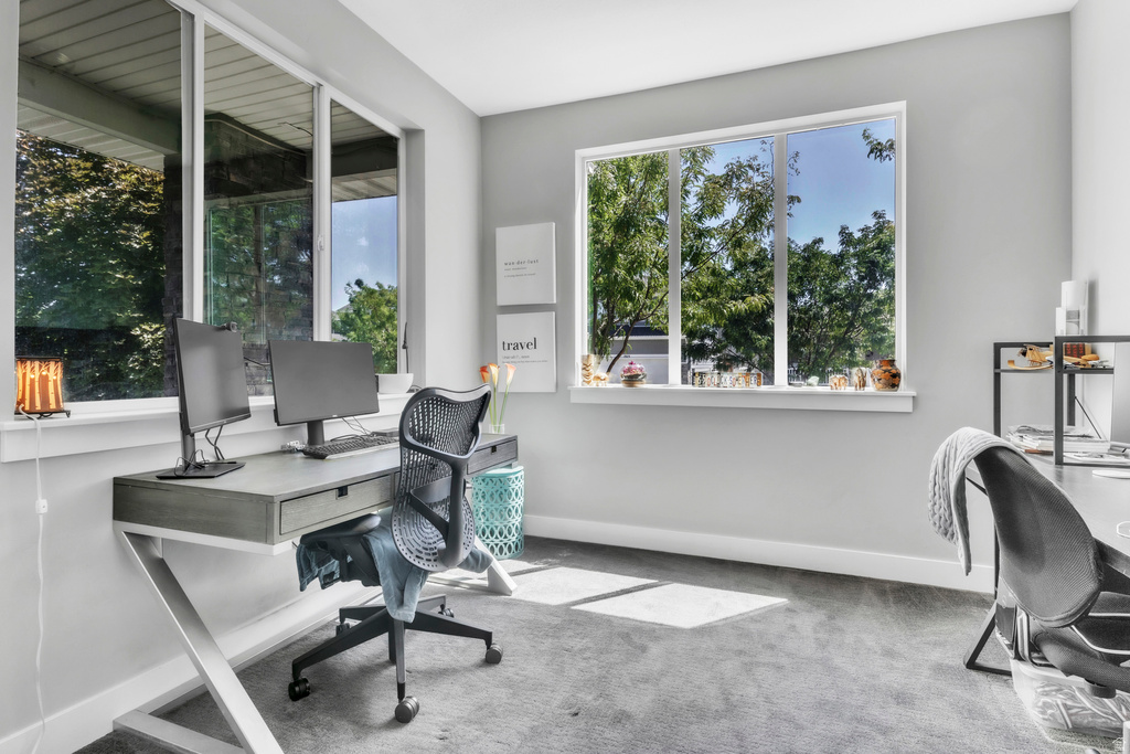 9732 S CALDERA LN South Jordan, UT 84095