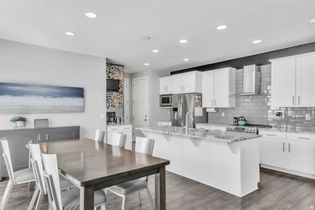 9732 S CALDERA LN South Jordan, UT 84095